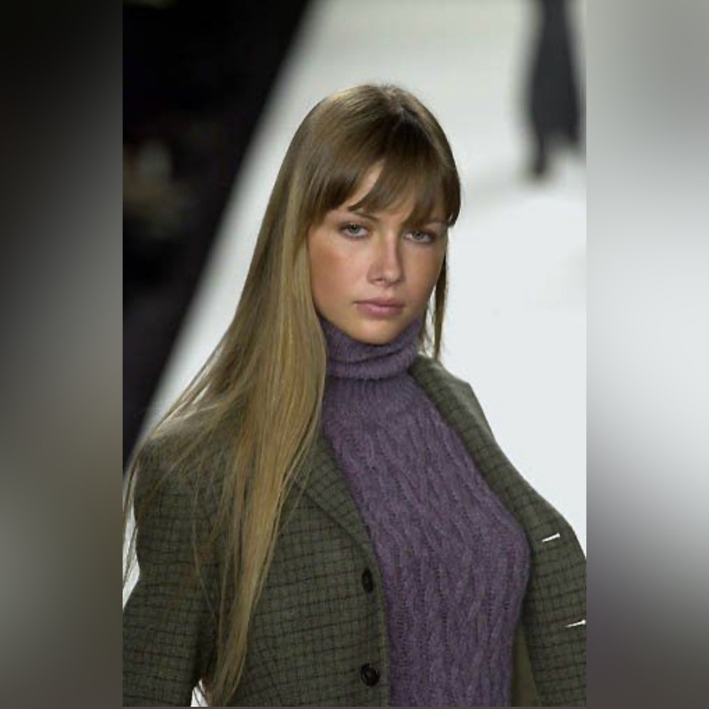 Ralph Lauren Purple Label Cashmere Cable Knit Top as seen on Rachel on Friends - Picture 7 of 17